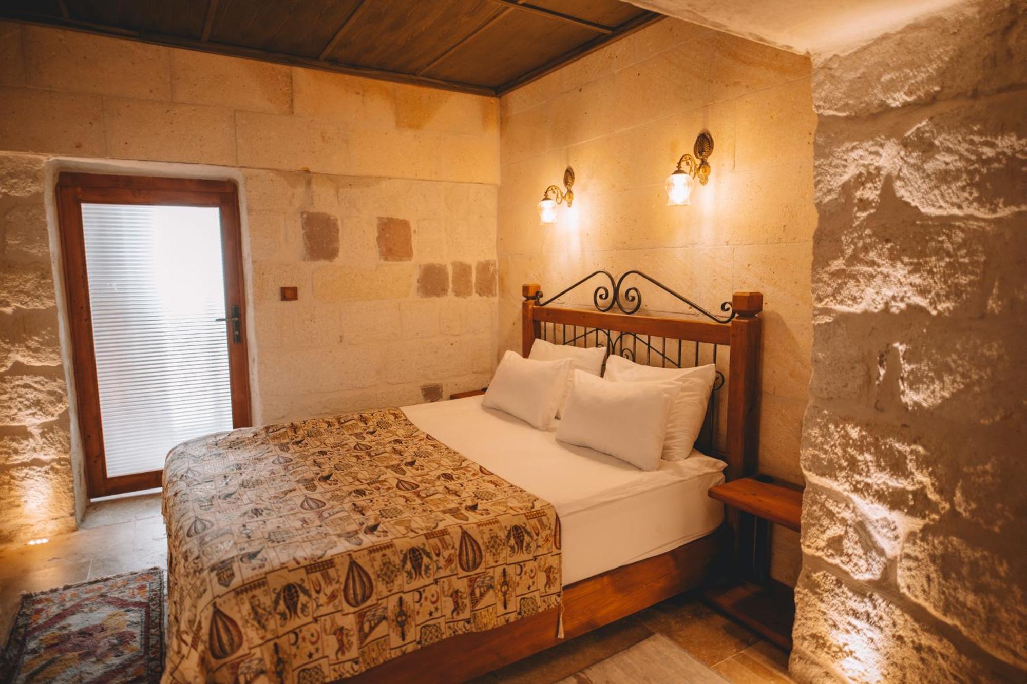 Bed and Breakfast Cavusin Cave House-Cappadocia Göreme Exterior foto